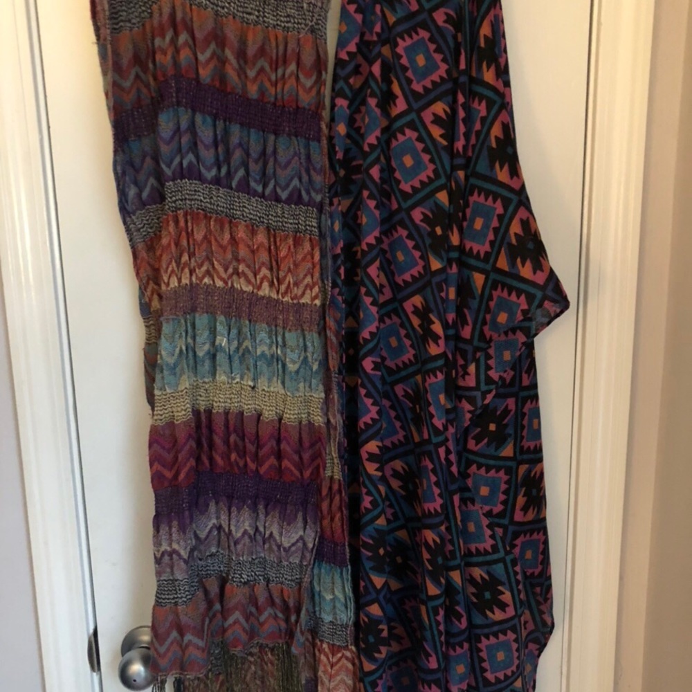 Scarves - Picture 4 of 5